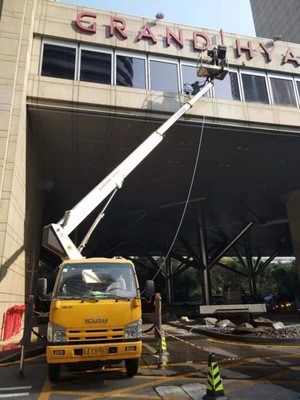 東莞車載式22米高空車租賃服務(wù) 即時(shí)預(yù)定，即刻出車，吊籃出租全程無(wú)憂